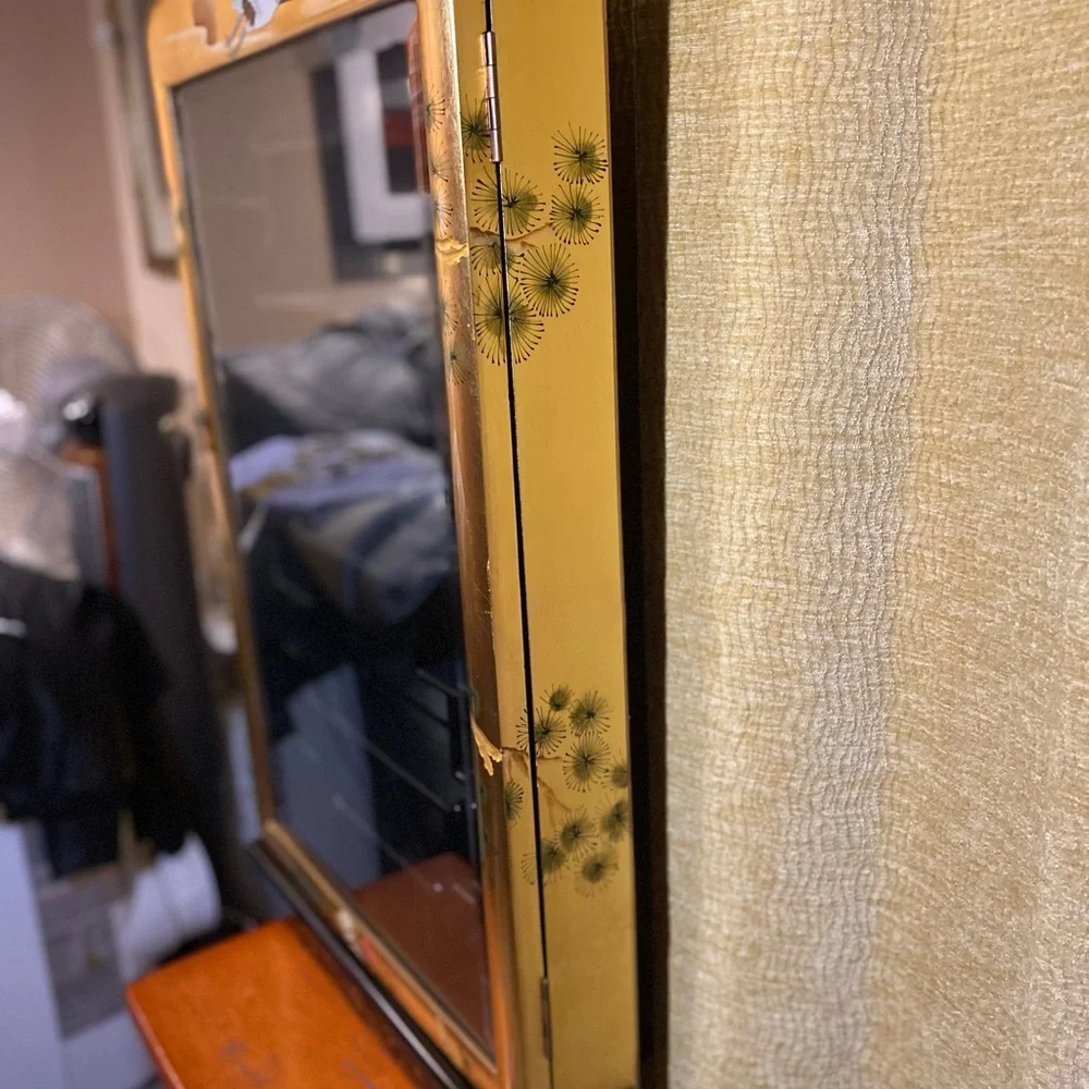 Elegant Black and Gold Wall Display Cabinet. Asian style decorated